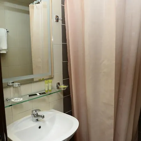 埃奥尼翁酒店 酒店